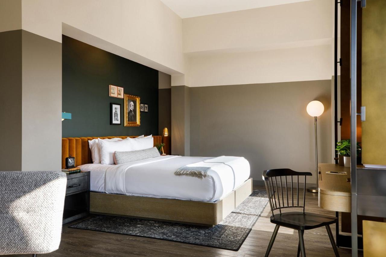Cyrus Hotel, Topeka, A Tribute Portfolio Hotel المظهر الخارجي الصورة