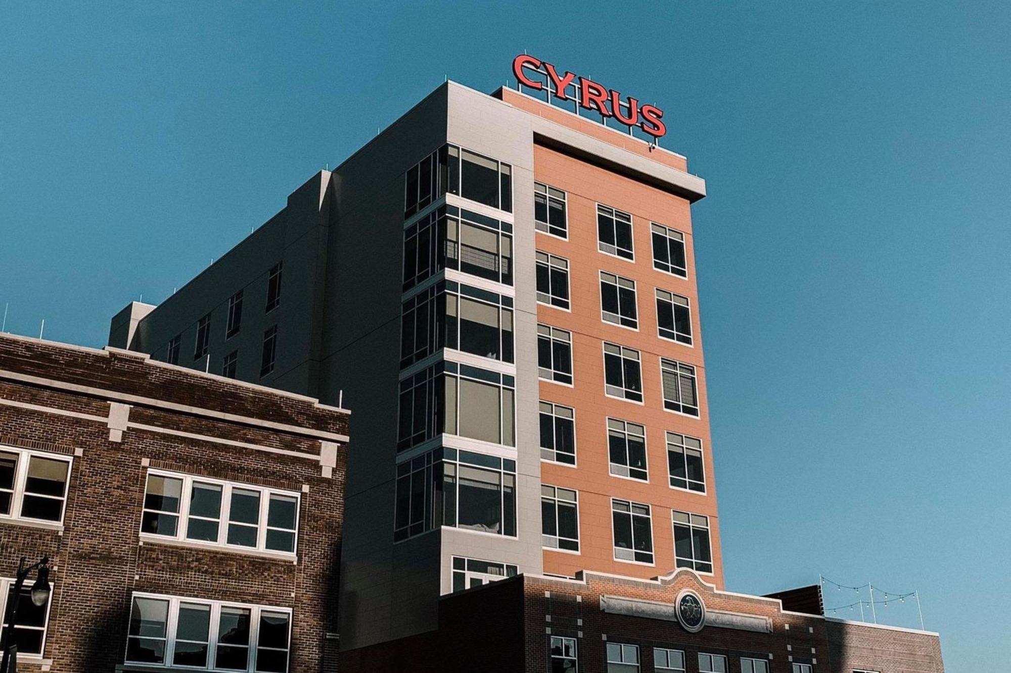 Cyrus Hotel, Topeka, A Tribute Portfolio Hotel المظهر الخارجي الصورة