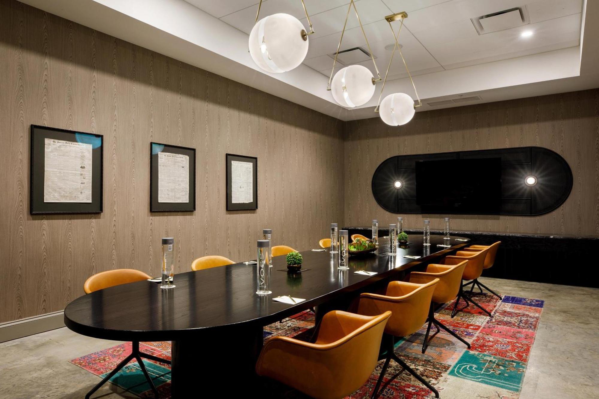 Cyrus Hotel, Topeka, A Tribute Portfolio Hotel المظهر الخارجي الصورة